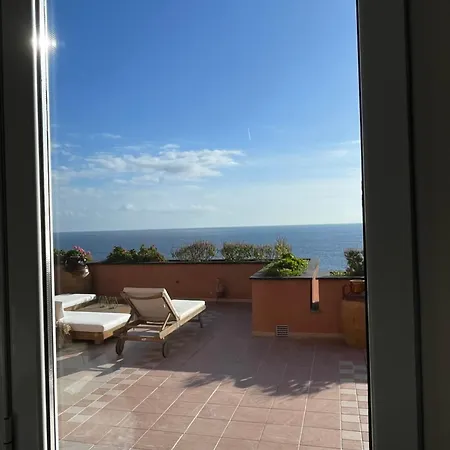 بيت للعطل Casa Della Baia With A Beautiful View