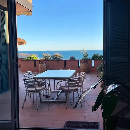 Casa Della Baia With A Beautiful View Dom wakacyjny Varazze