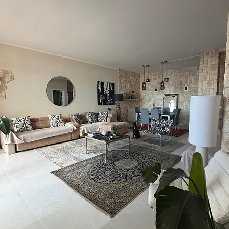 Casa Della Baia With A Beautiful View بيت للعطل