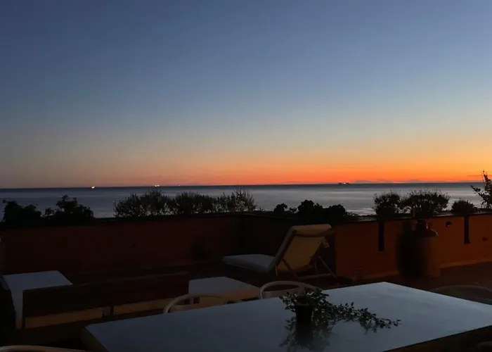 Casa vacanze Casa Della Baia With A Beautiful View